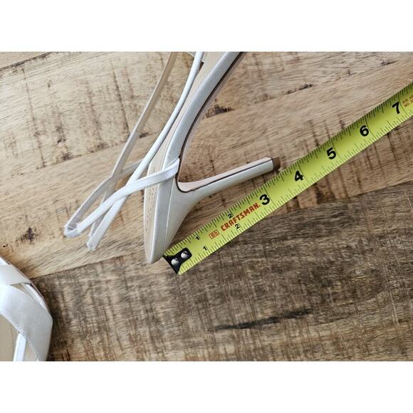 Kate Spade New York Ideal Bow Slingback Heels Ivory Satin Women's 10 EUC - Picture 11 of 11